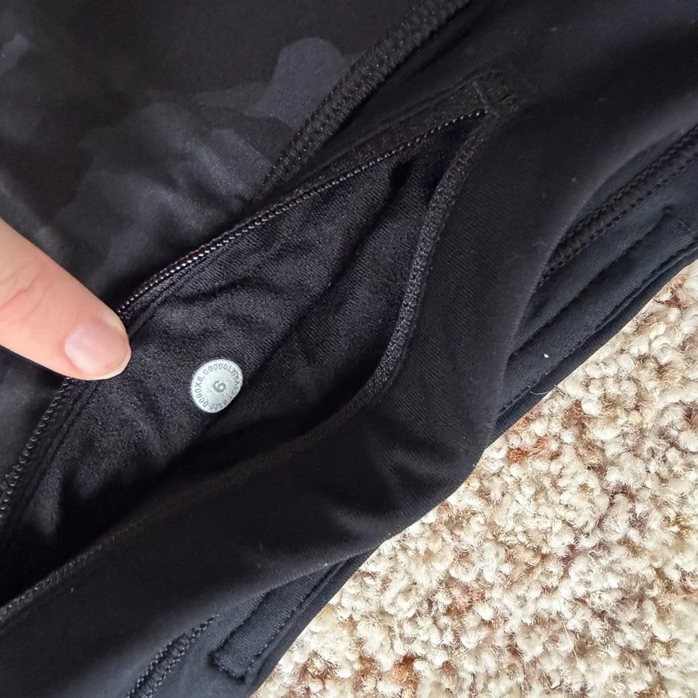 Lululemon Mid Rise Skort - Picture 4 of 11